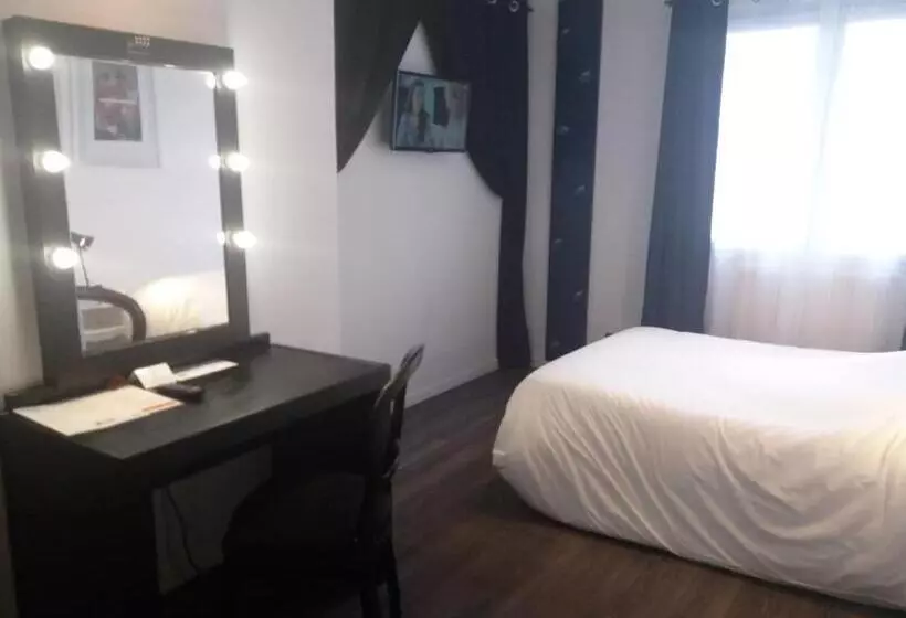 هتل Hôtel De La Paix