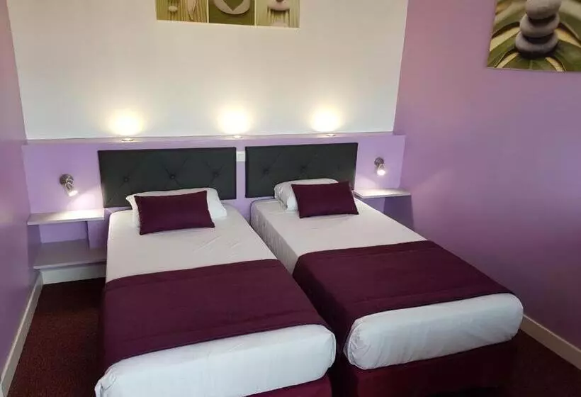 هتل Hôtel Port Beach