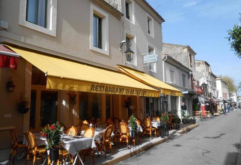 هتل Hôtel Restaurant Chez Carrière