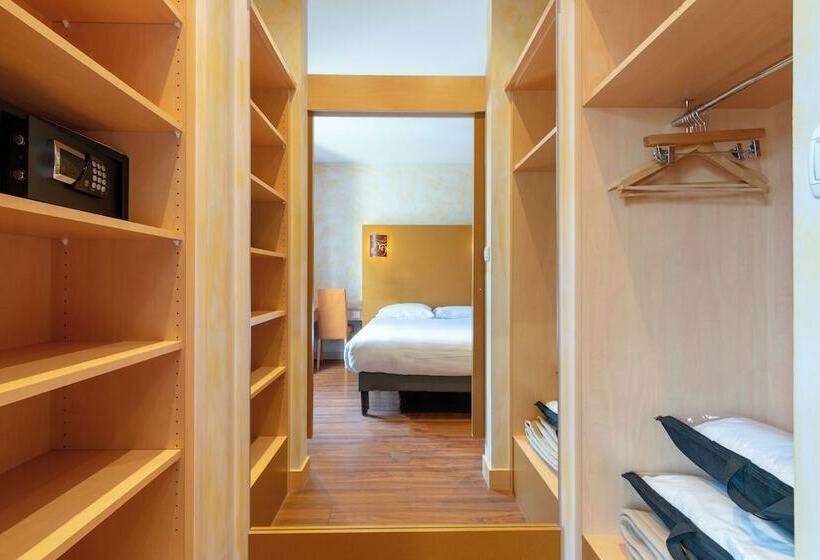 בית מלון כפרי Hôtel Restaurant Le Lac