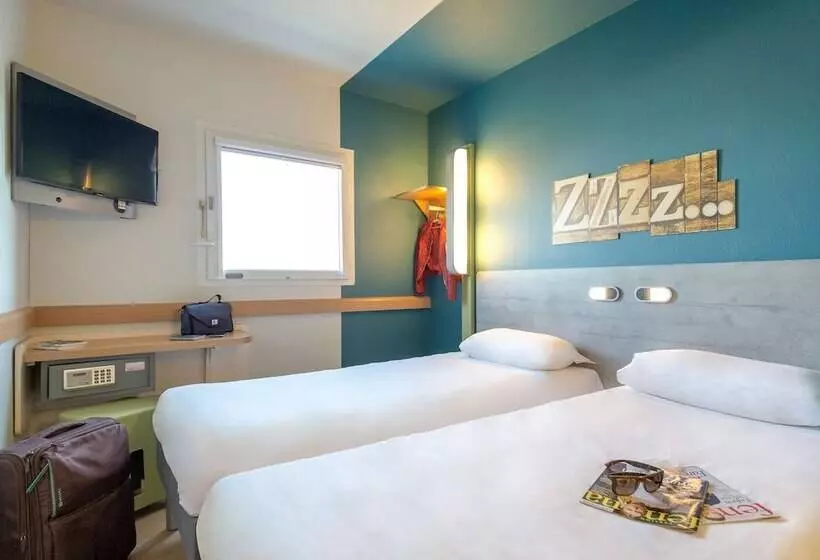 Отель Ibis Budget Rueil Malmaison