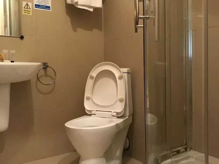 Iris Hotel Llandudno