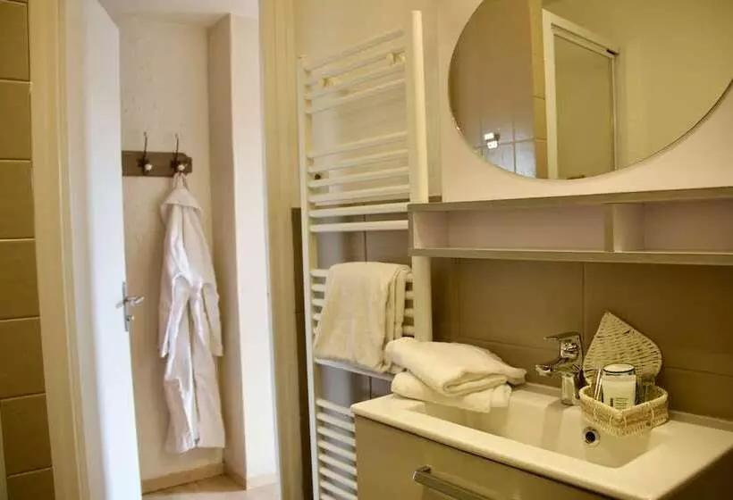 ホテル La Maison Blanche