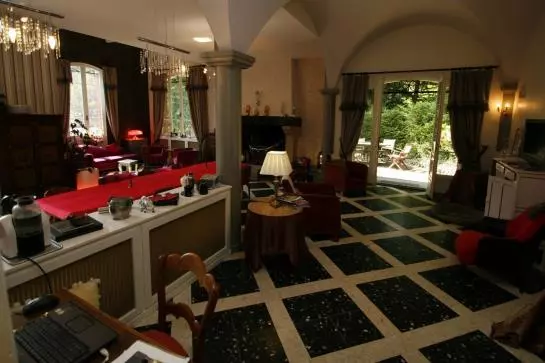 בית מלון כפרי Le Manoir Des Alberges