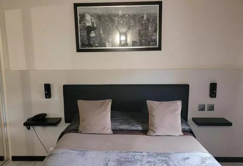 Отель Le Medicis