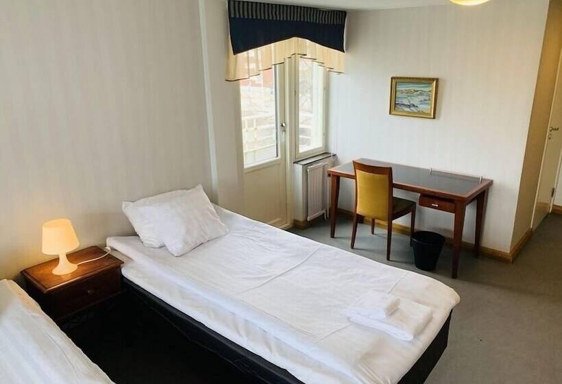 בית מלון כפרי Li Uninen Kotka