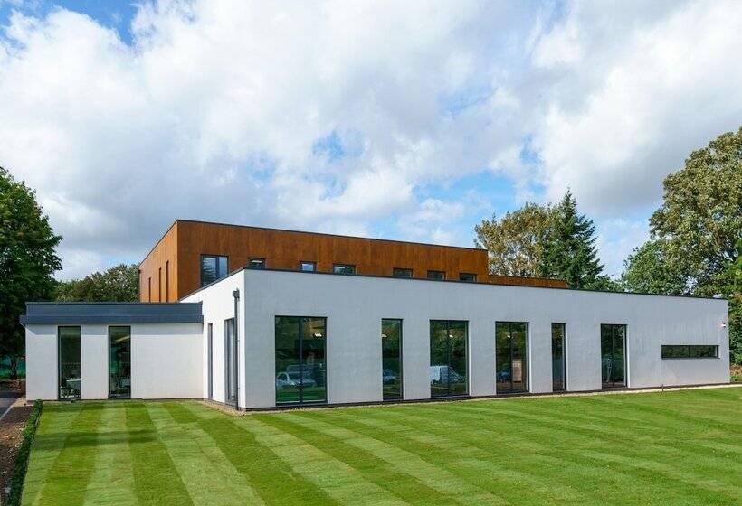 酒店 Phyllis Court Members Club