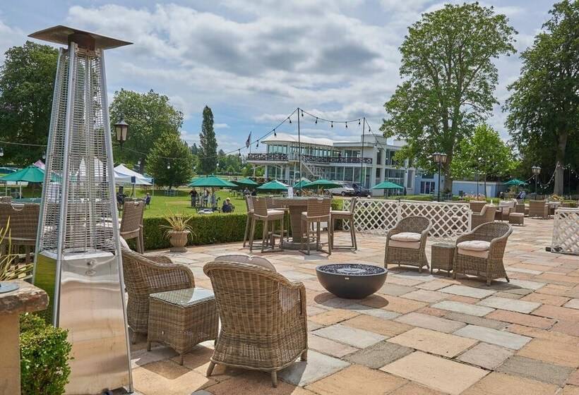 酒店 Phyllis Court Members Club