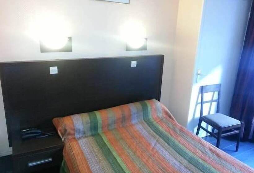 فندق Hôtel Trianon Vincennes