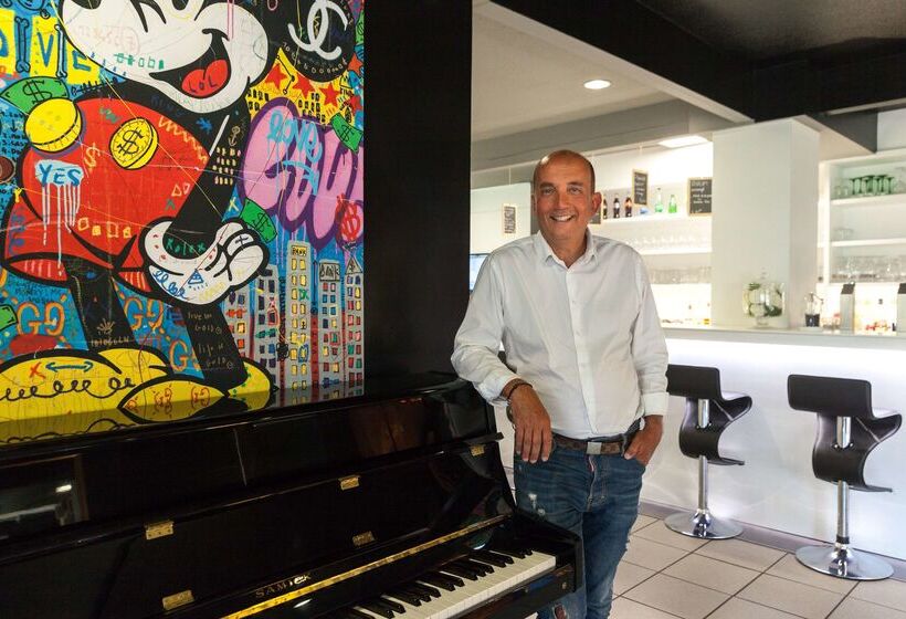 Отель The Originals City, Hôtel Le Louisiane, Belfort Sud