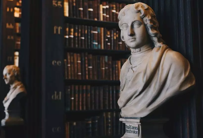 酒店 The Originals City, Hôtel Le Louisiane, Belfort Sud