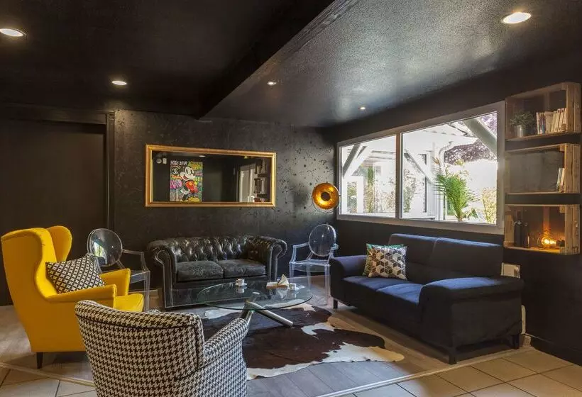 酒店 The Originals City, Hôtel Le Louisiane, Belfort Sud