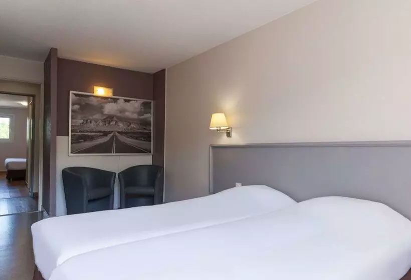 酒店 The Originals City, Hôtel Le Louisiane, Belfort Sud