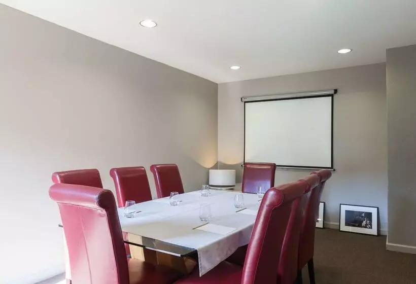 酒店 The Originals City, Hôtel Le Louisiane, Belfort Sud