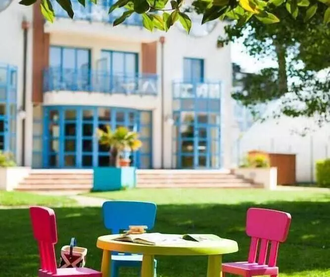 酒店 Village Vacances 3 Ternélia Les Résidences D Armor