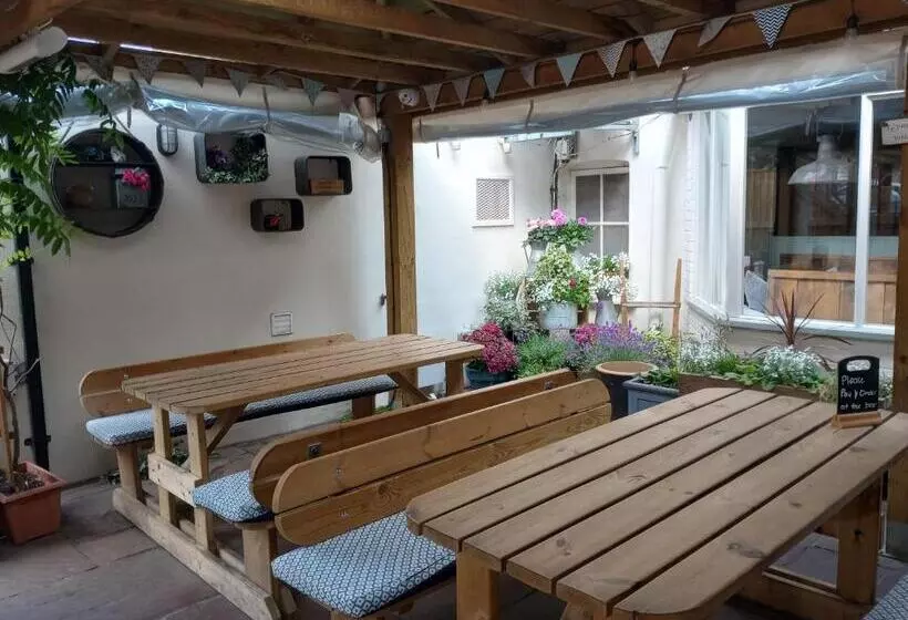 The Swan Hotel, Alresford