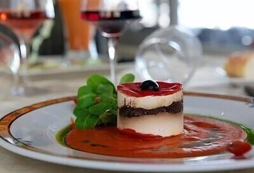 Logis Hotel Restaurant Le Mirador