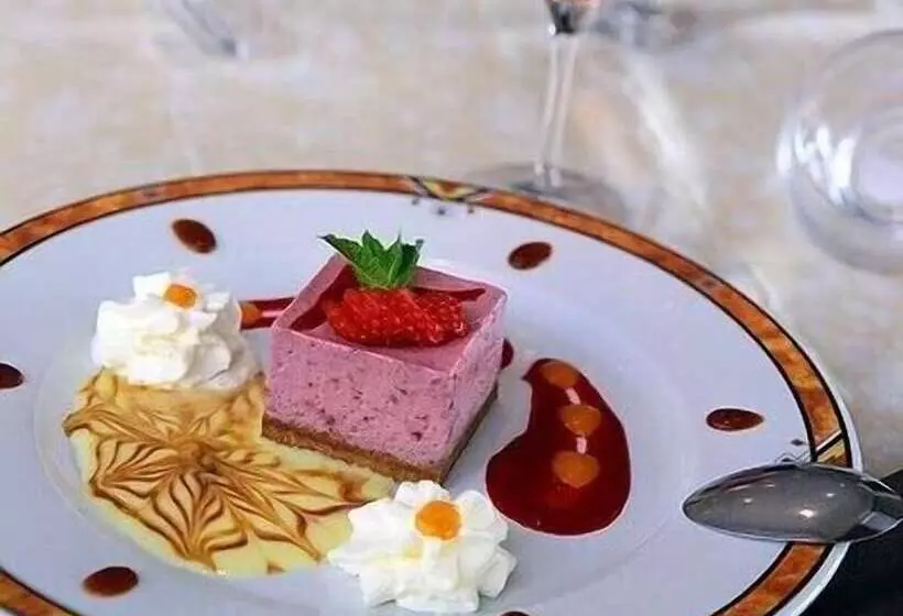 Logis Hotel Restaurant Le Mirador