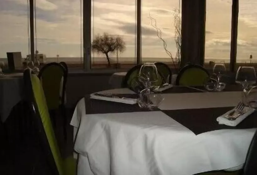Logis Hotel Restaurant Le Mirador