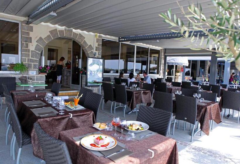 Logis Hotel Restaurant Le Mirador