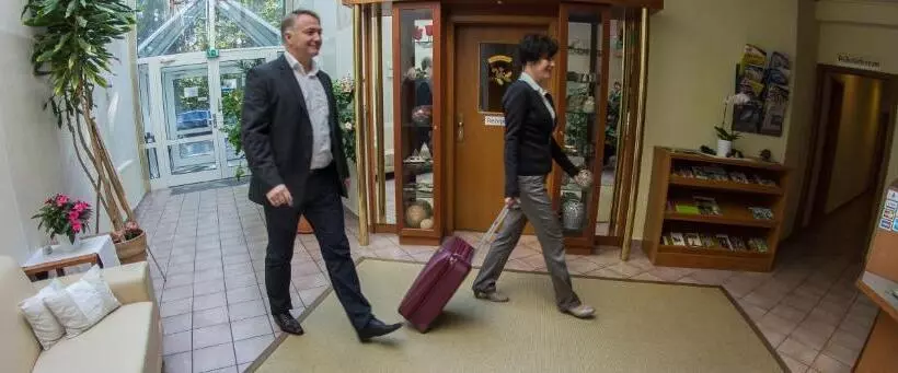 Parkhotel Schönewalde