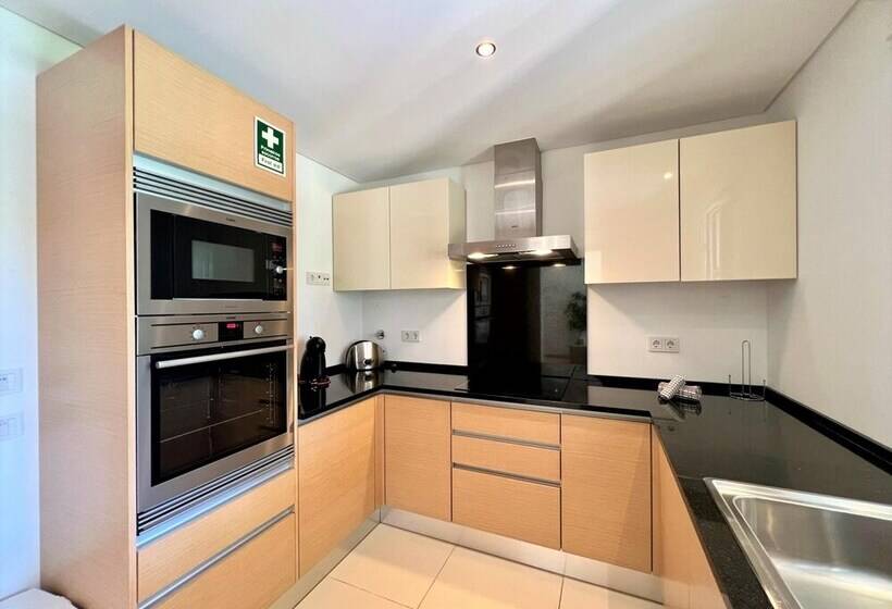 Algarve Amazing Villa With Pool By Homing