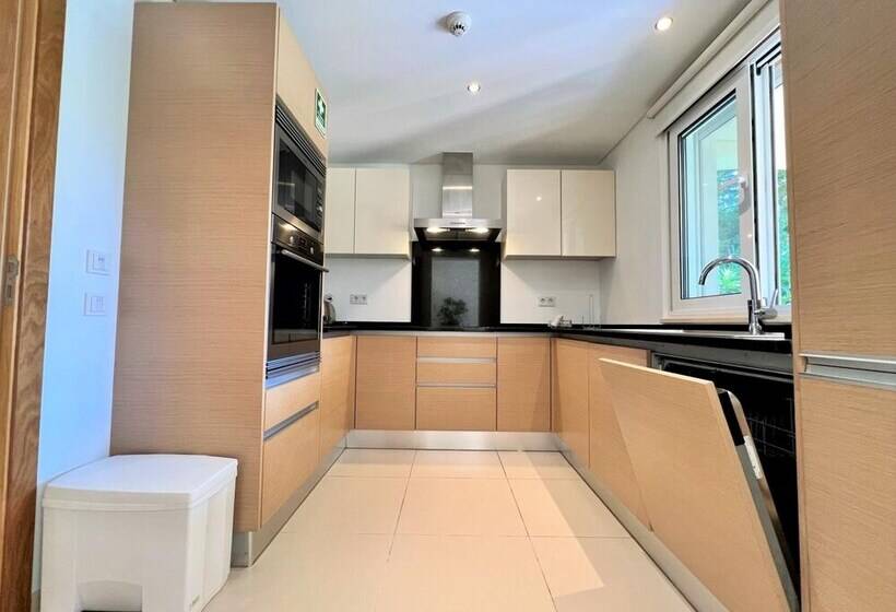 Algarve Amazing Villa With Pool By Homing