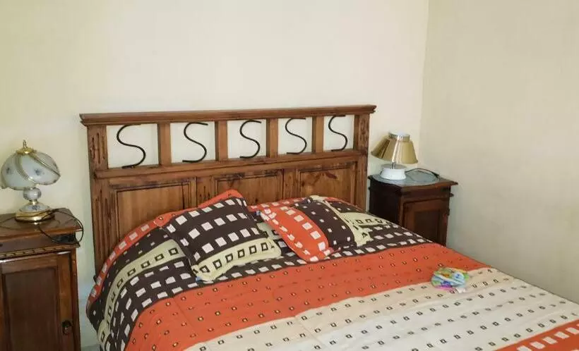 Depto Comodo Centrico Cerca A Colegios;hospitales