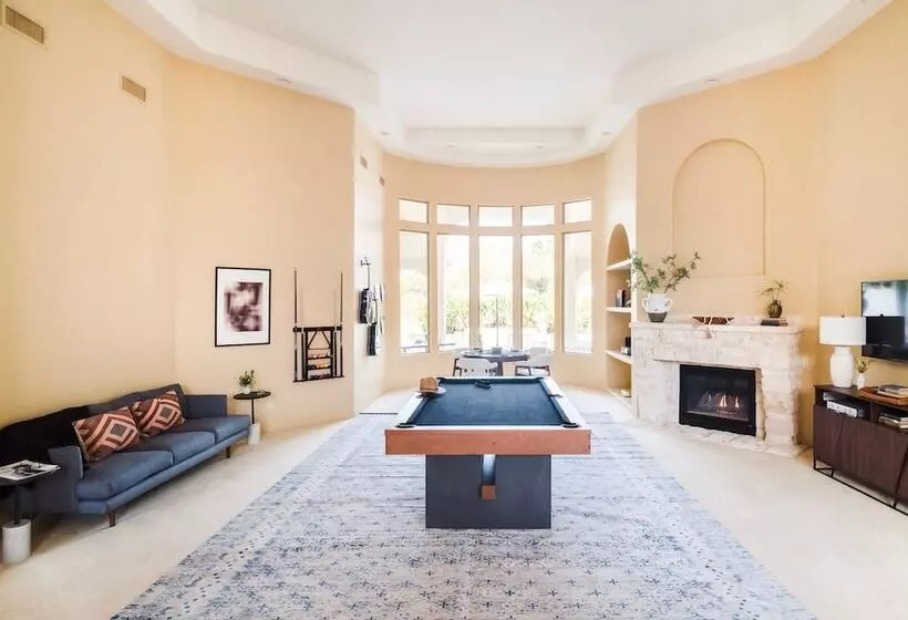 Farrier By Avantstay Spectacular 7br Mediterranean Style Estate W Pool