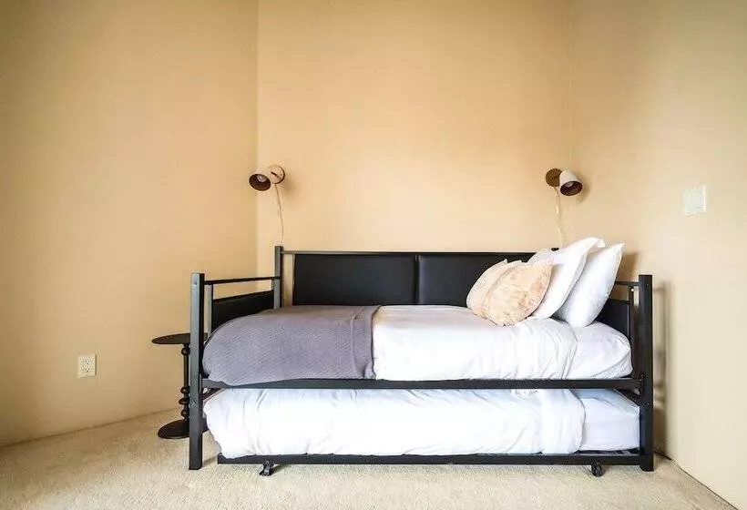 Farrier By Avantstay Spectacular 7br Mediterranean Style Estate W Pool