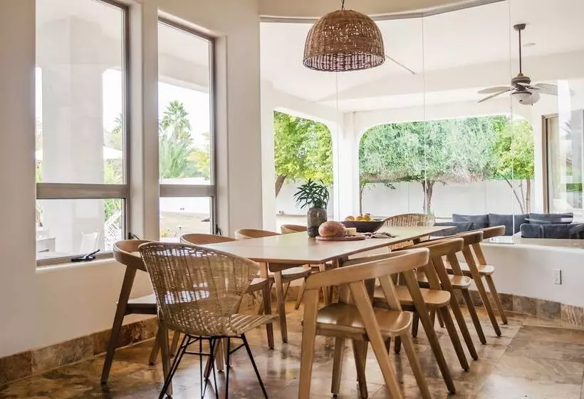 Farrier By Avantstay Spectacular 7br Mediterranean Style Estate W Pool