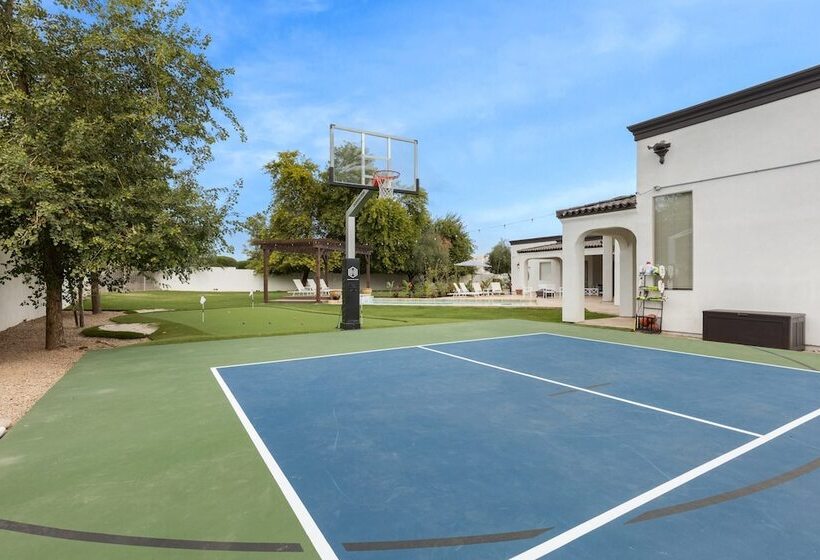 Farrier By Avantstay Spectacular 7br Mediterranean Style Estate W Pool