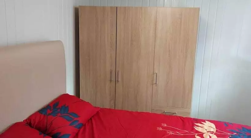 Lovely 3 Bed Apartment In Parkgate Rotherham