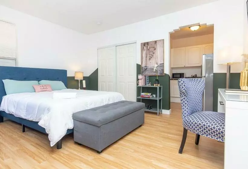 Home Midtown Miami   Wynwood Area With Backyard   Art District Near To Beach