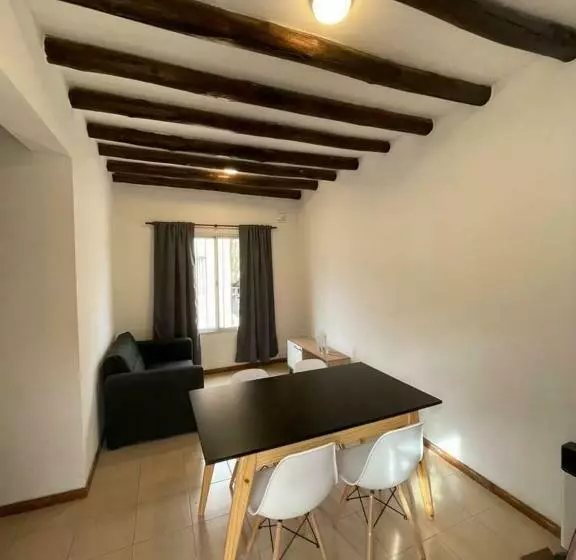 Departamento Fco Moyano, 6ta Seccion. Amueblado