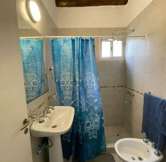 Departamento Fco Moyano, 6ta Seccion. Amueblado