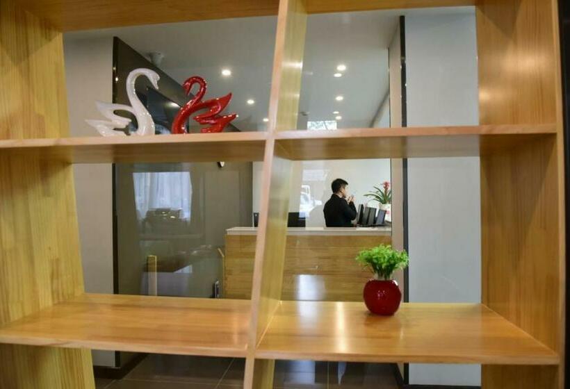 Hotel 7days Premium Luoyang Peony Park Shanghai Market Branch