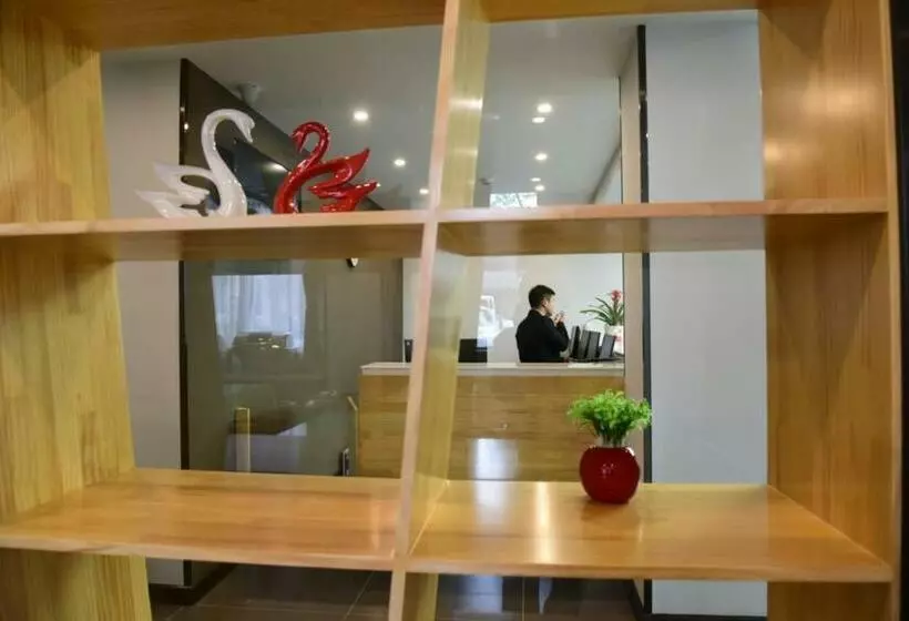 ホテル 7days Premium Luoyang Peony Park Shanghai Market Branch