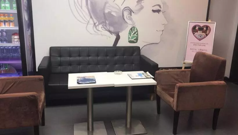 ホテル 7days Premium Luoyang Peony Park Shanghai Market Branch