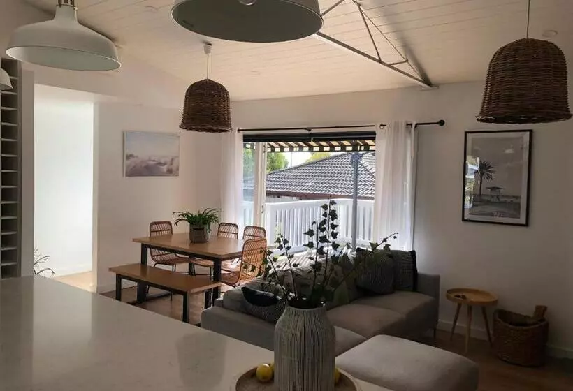 Jetty Road Beach House