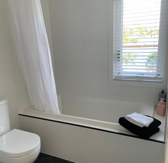 Jetty Road Beach House