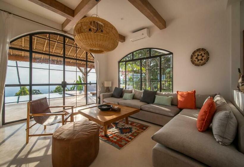 Villa Moonlight Lovina