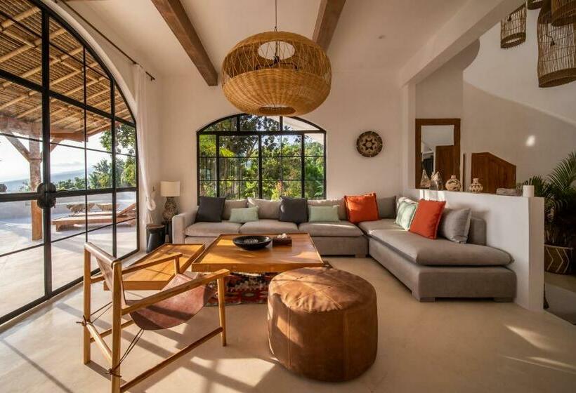 Villa Moonlight Lovina