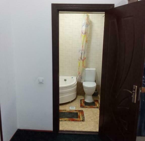 بنسيون Gavhar House