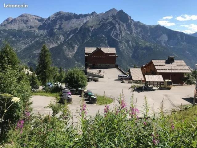 Puy Saint Vincent Appartement T2 Balcon Super Panorama Avec Parking Prive Couvert Et Piscine L Ete