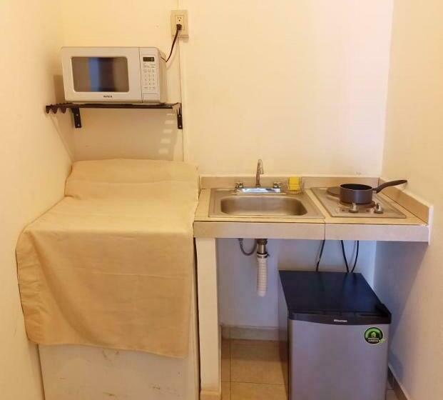 Estudio A Unos Pasos Del Malecón