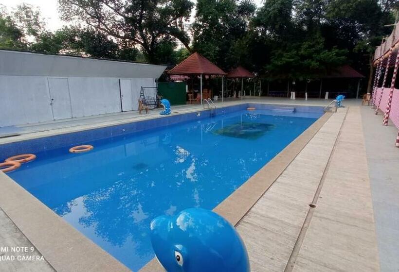 تختخواب و صبحانه Sea Shell Park & Resorts