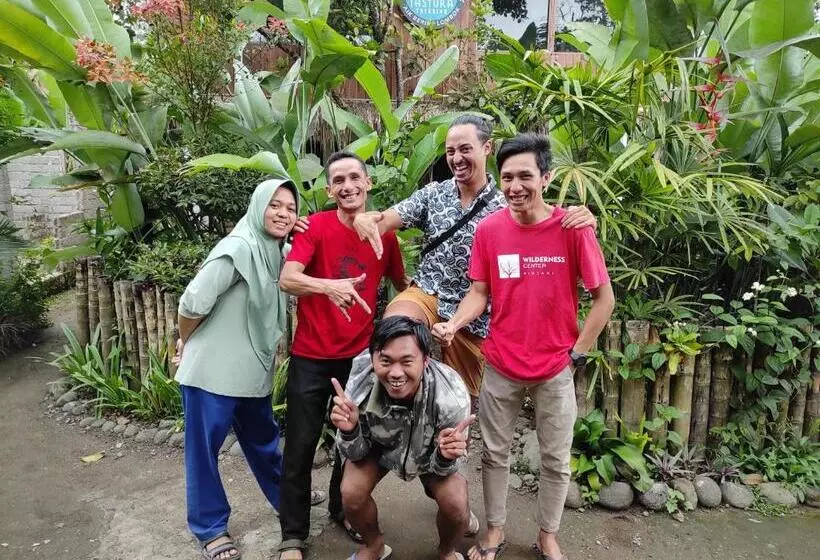 ベッドアンドブレックファースト Tastura Homestay