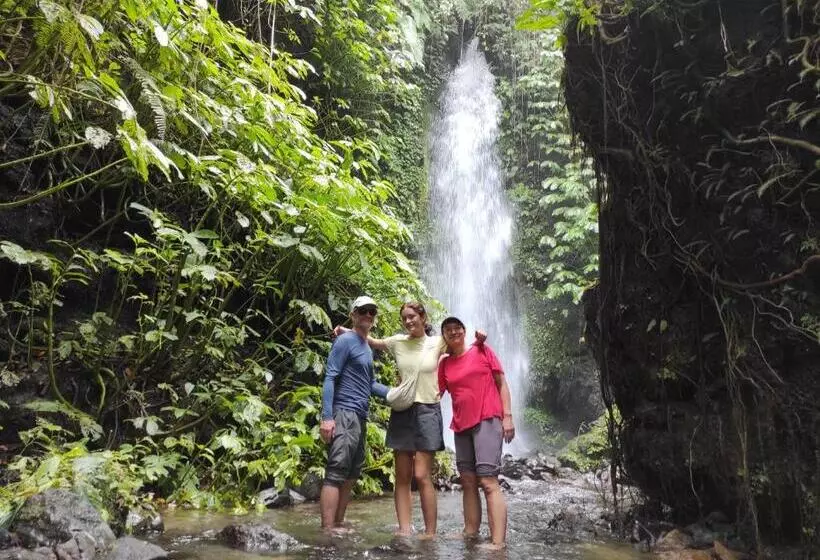 ベッドアンドブレックファースト Tastura Homestay