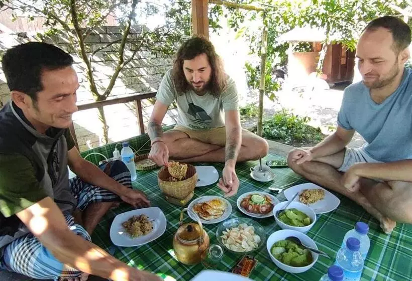 ベッドアンドブレックファースト Tastura Homestay